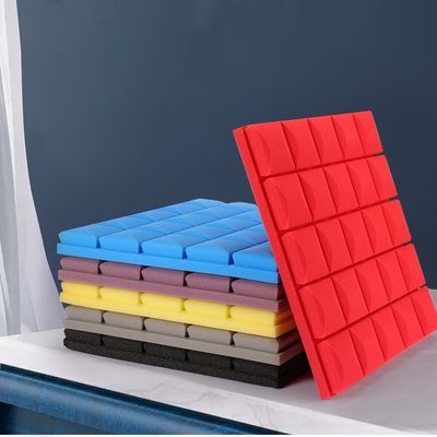 Altri pannelli sonori in schiuma acustica a forma standard con nastro autoadesivo 5 funghi 50*50*5cm Spugna isolante acustica