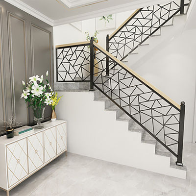 Barricata di scala in alluminio montata a parete con maniglie di balaustra di design personalizzato