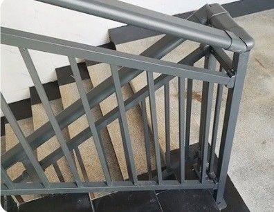 Appartamento di design moderno Balcone Acciaio inossidabile 304 316 Nero Barricata di scala in vetro