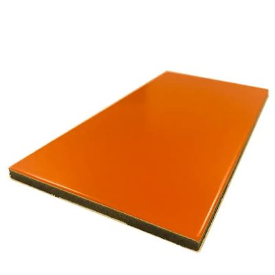 Disegno professionale Piastra rivestita in alluminio Facile installazione e funzione ignifuga