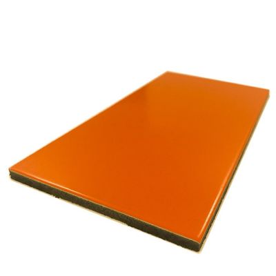 1220X2440MM Piastra di alluminio rivestita leggera per la protezione antincendio in finitura spazzolata
