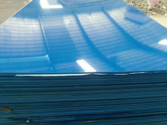 Indoor Chinese Supply PVC Foamed Board per la facile formazione in Burliness Garage Shed