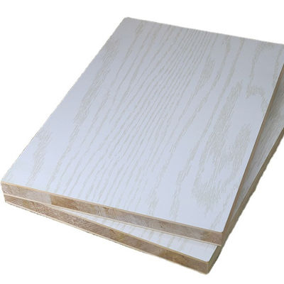 Tavole di legno massello di pino di stile moderno per laboratorio a prezzi accessibili